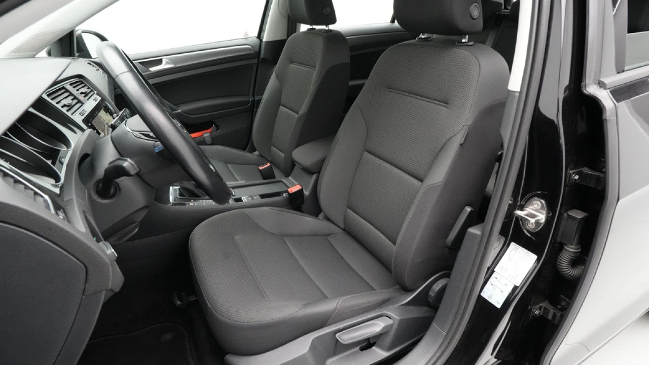 Volkswagen e-Golf E-DITION