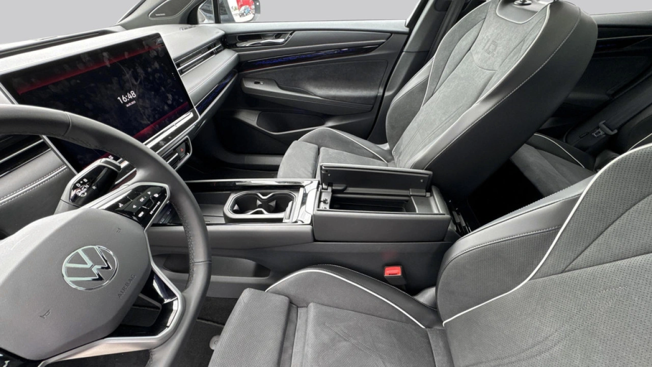Volkswagen ID.7 Tourer Pro Limited Edition 77 kWh 210kw / 286 pk Variant EV Demonstratiemodel