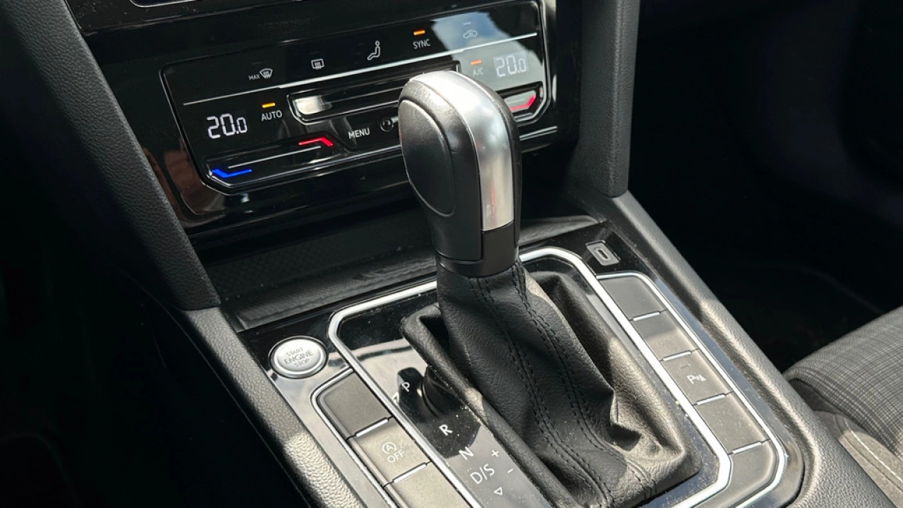 Volkswagen Passat Variant 1.5 TSI 150pk DSG Business Navigatie