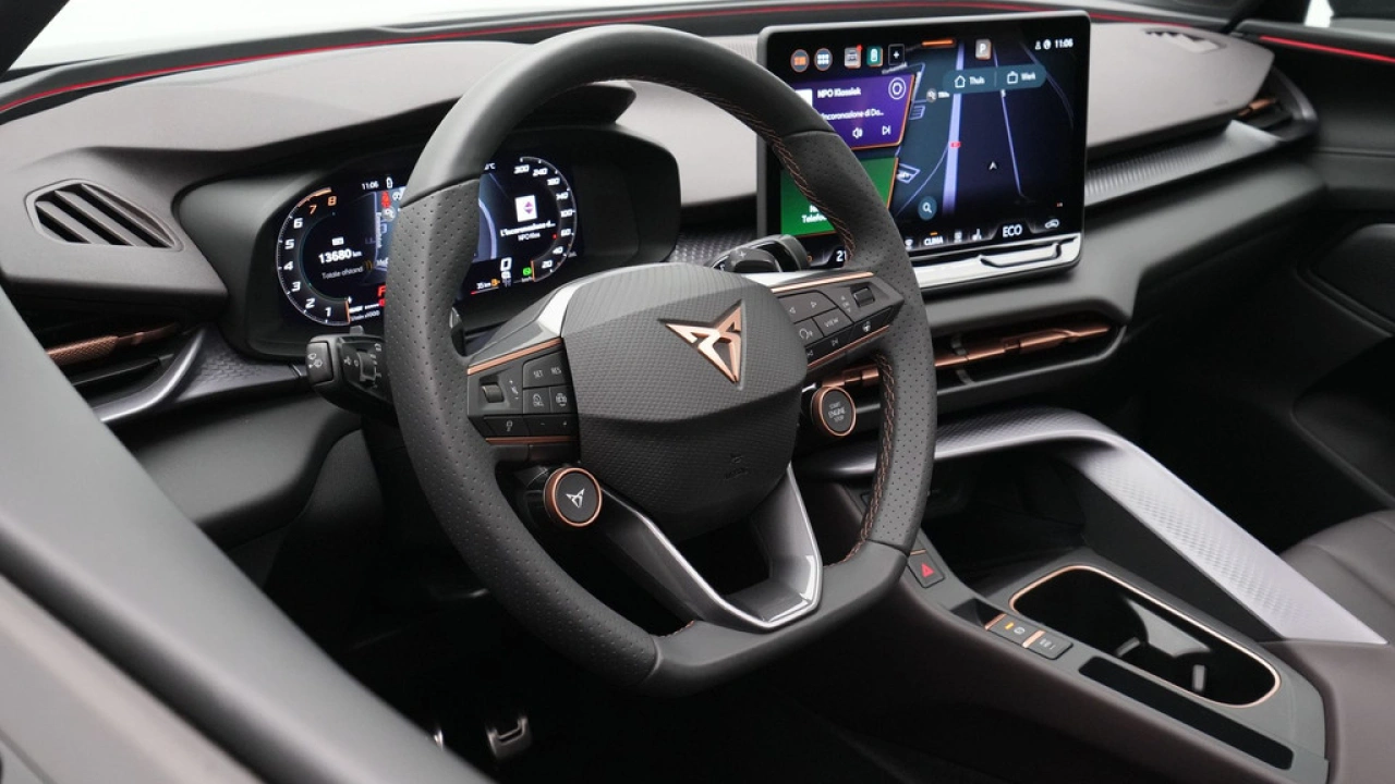 CUPRA Terramar 1.5 TSI e-Hybrid 272pk VZ Performance