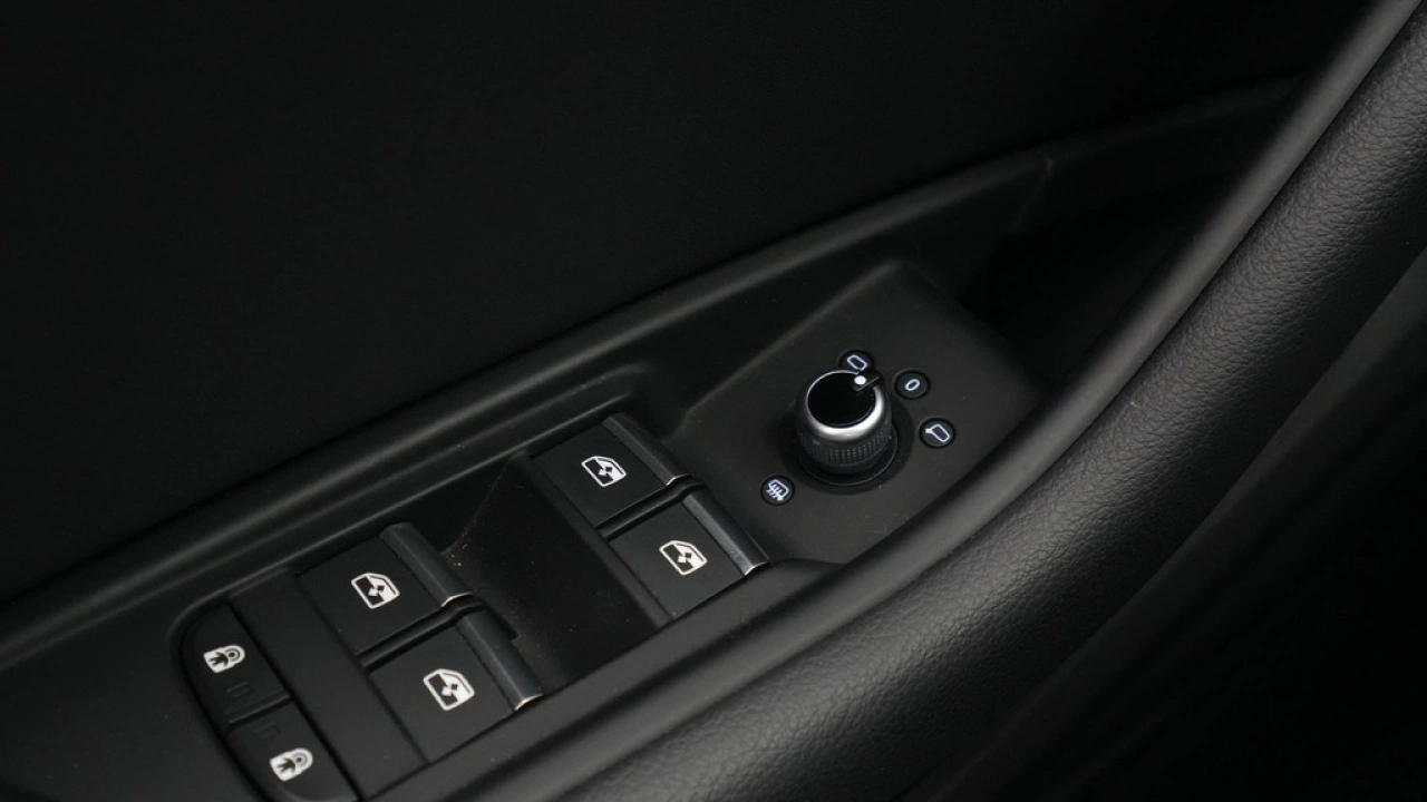 Audi A4 Avant 35 TFSI 150pk S-Line edition