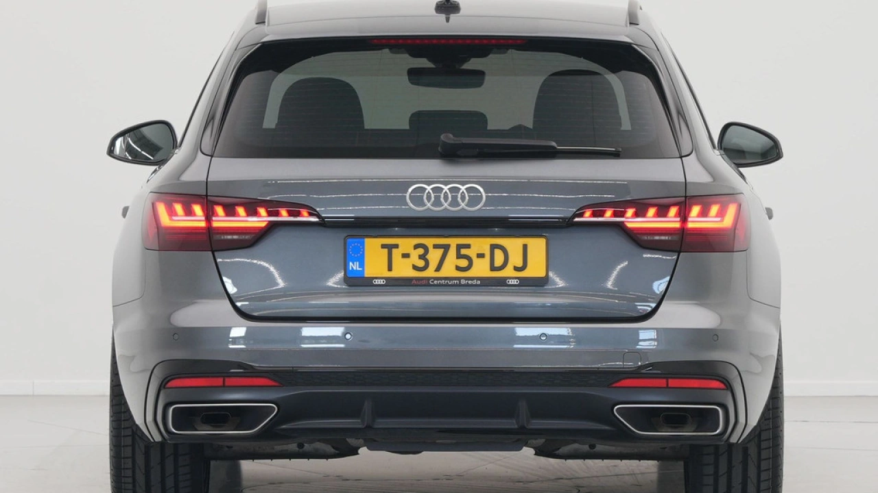 Audi A4 Avant 35 TFSI S Line edition