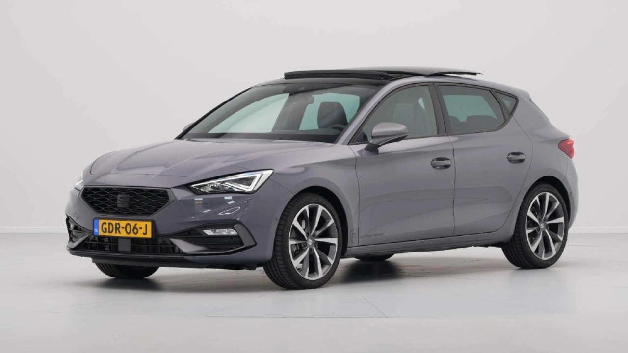 SEAT Leon 1.0 eTSI FR Business Intense