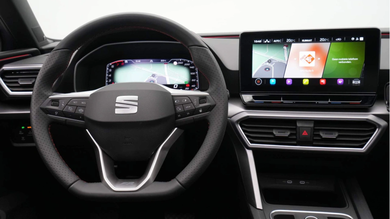 SEAT Leon 1.0 eTSI FR Business Intense