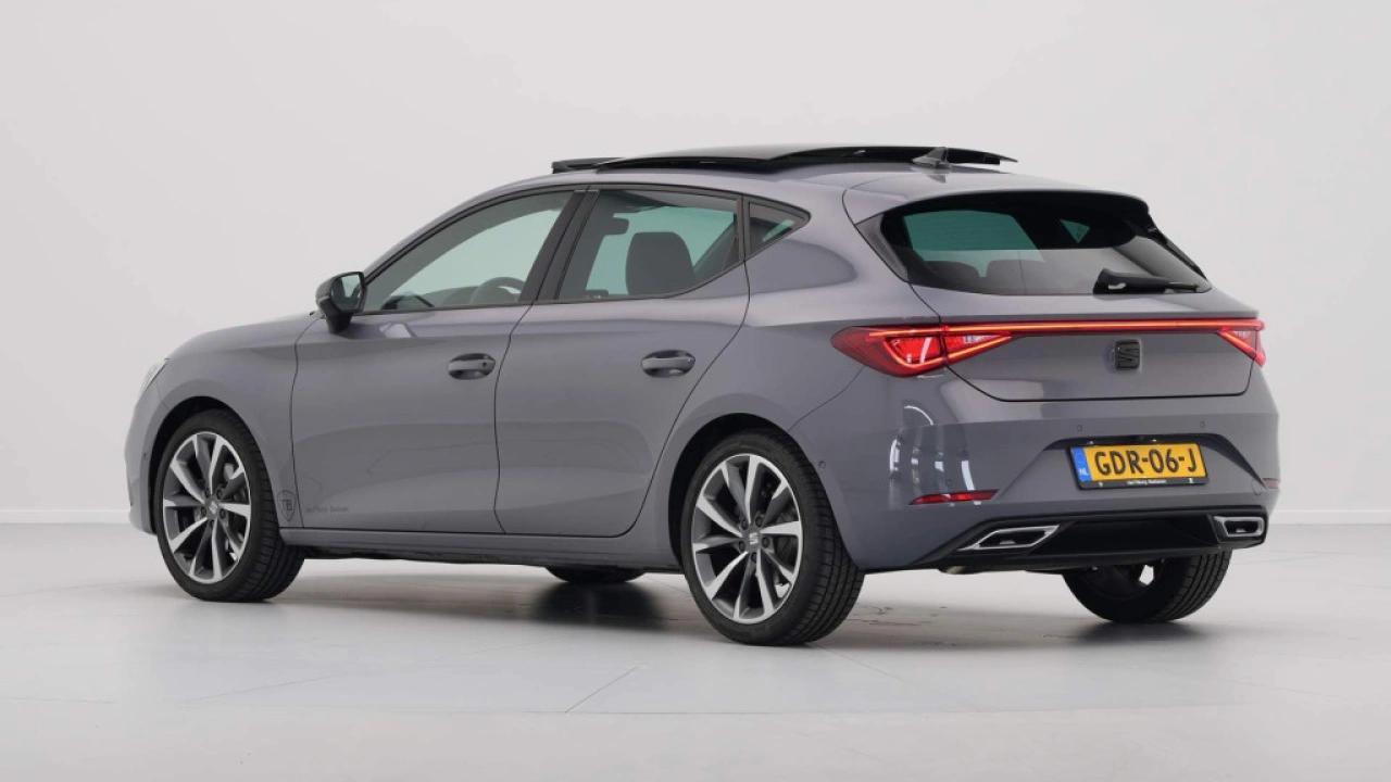 SEAT Leon 1.0 eTSI FR Business Intense