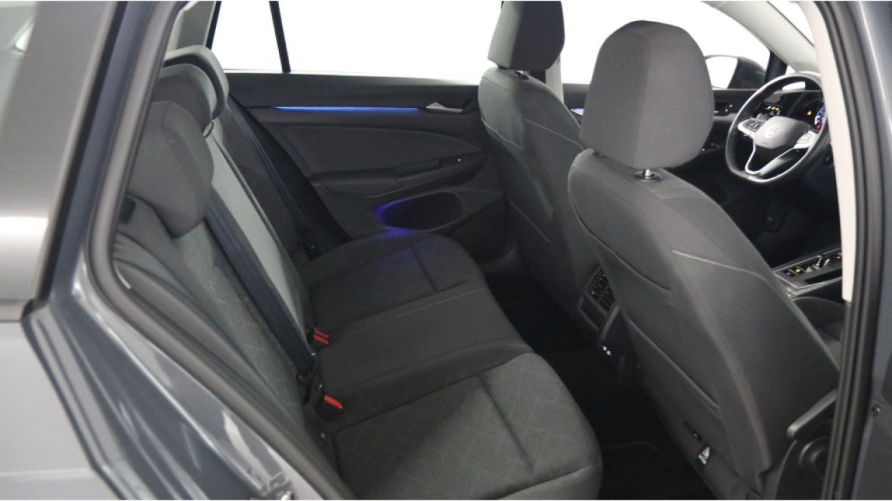 Volkswagen GOLF Variant 1.5 eTSI Automaat | Life Executive |