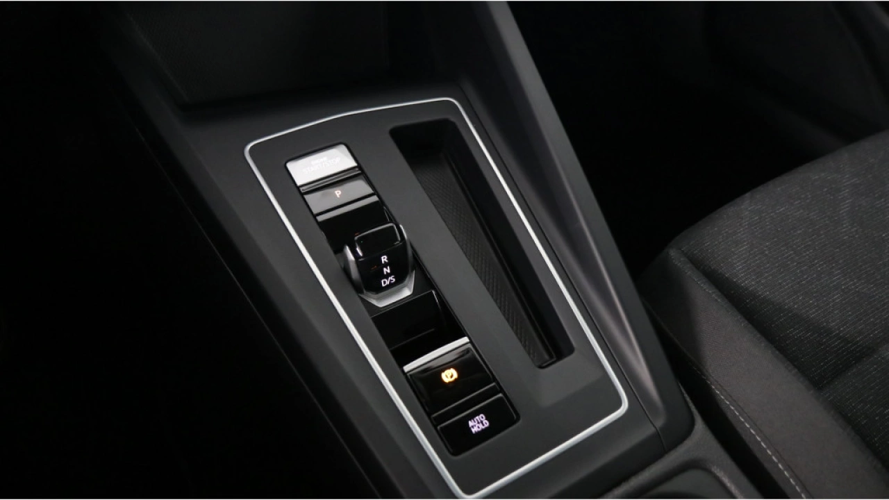 Volkswagen GOLF Variant 1.5 eTSI Automaat | Life Executive |