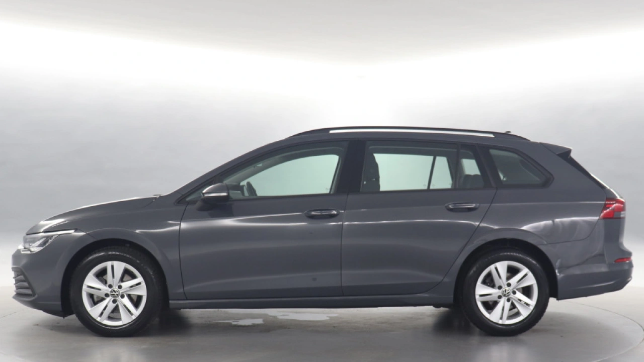 Volkswagen GOLF Variant 1.5 eTSI Automaat | Life Executive |