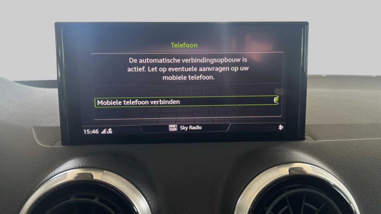Audi Q2 35 TFSI 150 PK Advanced Edition / Stoelverwarming / Parkeerhulp V+A / Parkeercamera