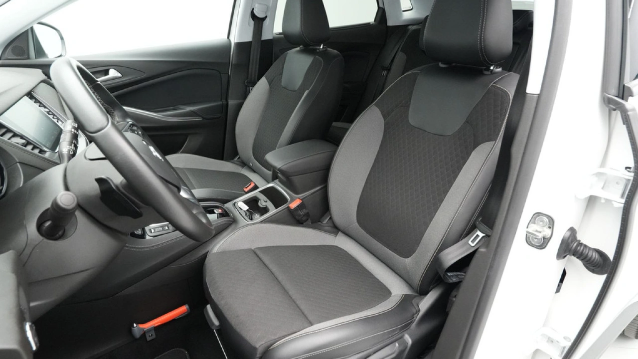 Opel Grandland X 1.6 Turbo Hybrid4 300pk Innovation