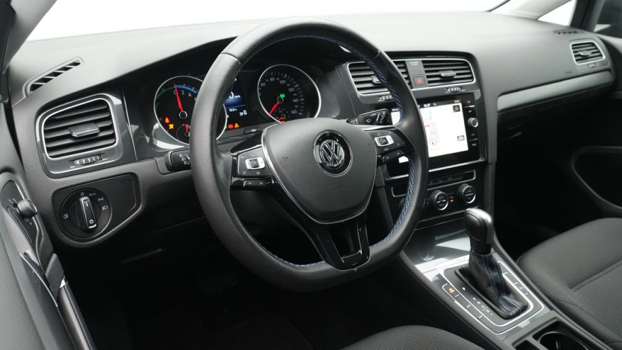 Volkswagen e-Golf E-DITION 136pk