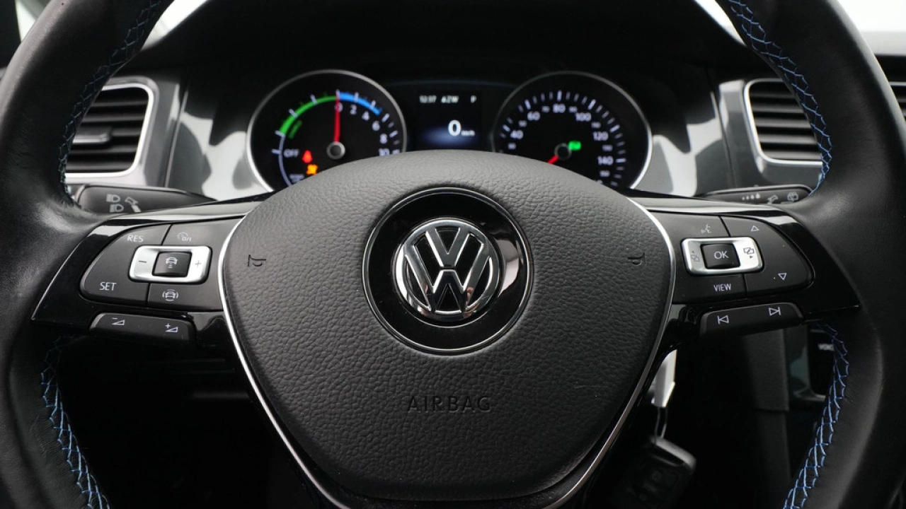 Volkswagen e-Golf E-DITION 136pk