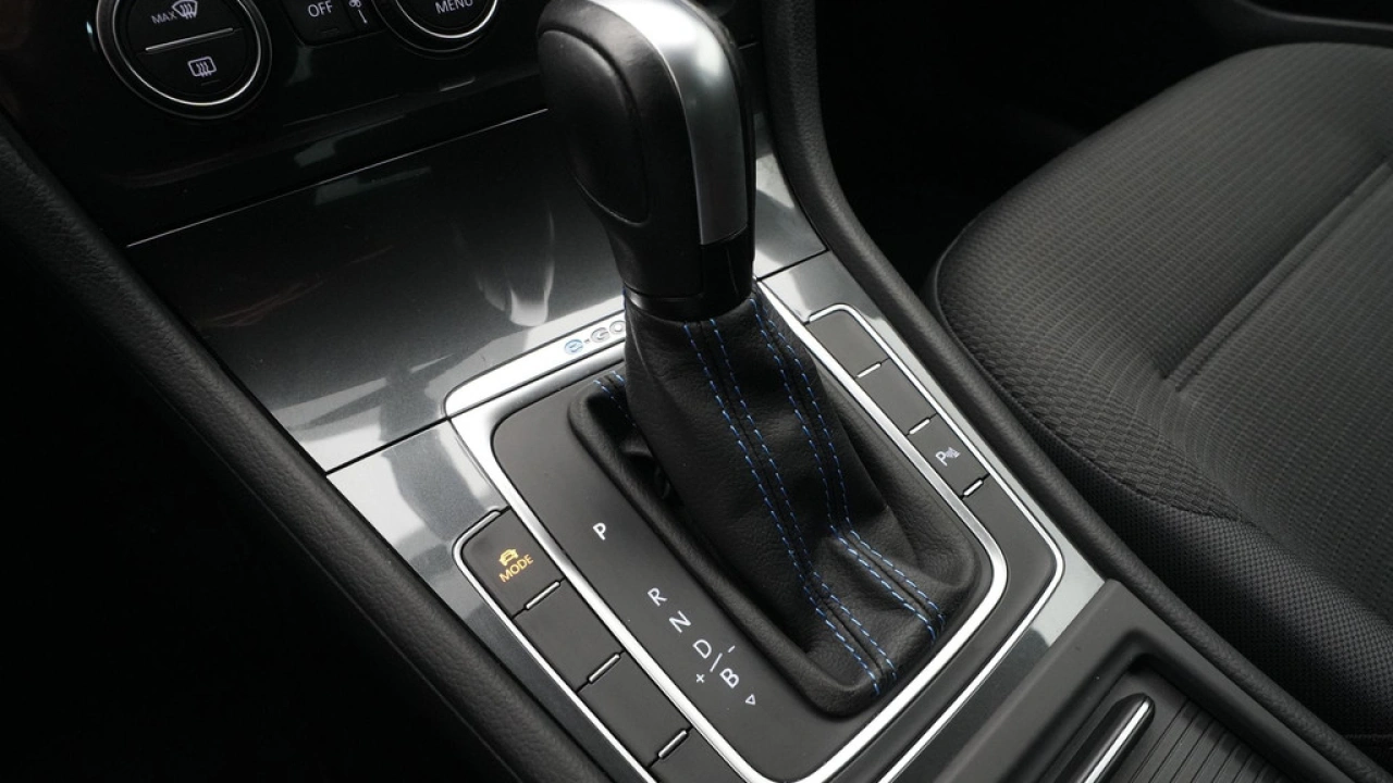 Volkswagen e-Golf E-DITION 136pk
