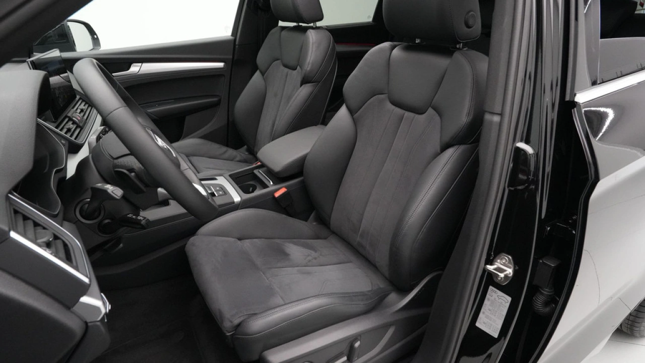 Audi Q5 50 TFSI e 220kW/299 pk S-tronic Advanced edition