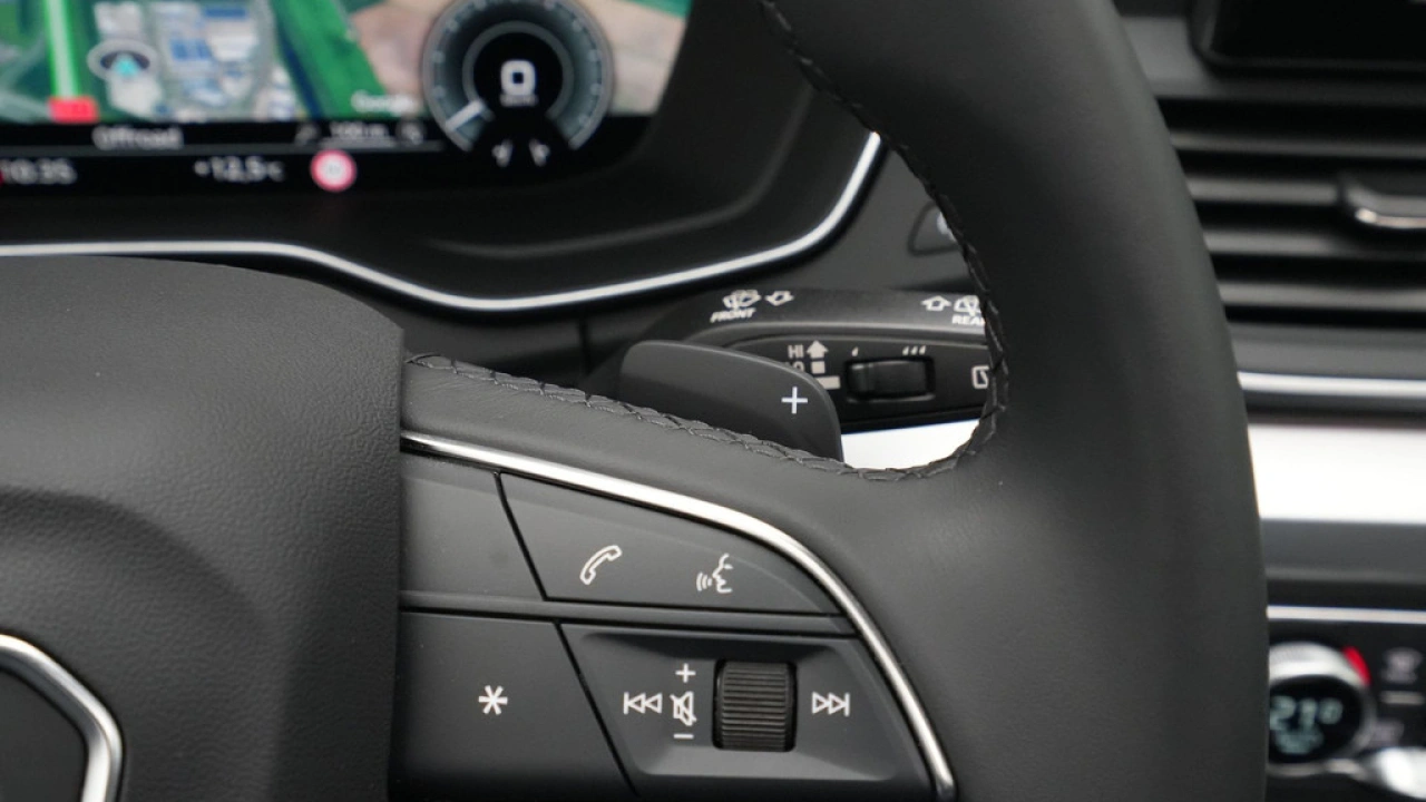Audi Q5 50 TFSI e 220kW/299 pk S-tronic Advanced edition