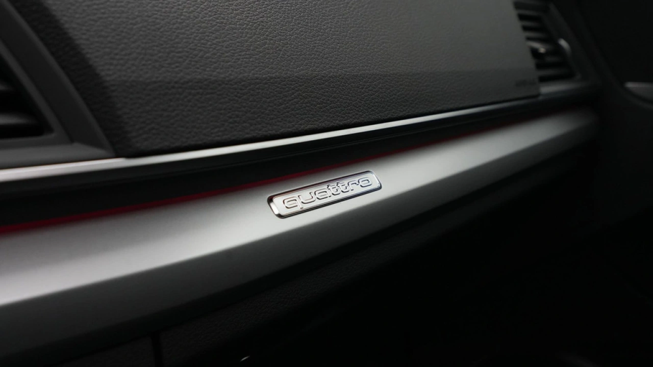 Audi Q5 50 TFSI e 220kW/299 pk S-tronic Advanced edition