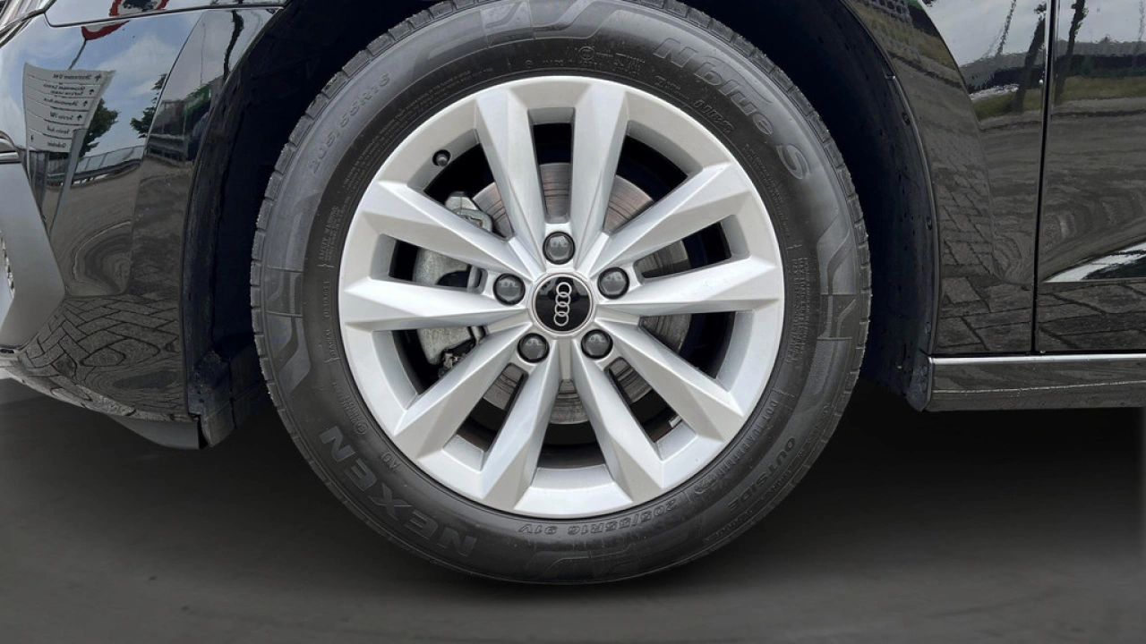 Audi A3 Limousine 30 TFSI 110Pk Pro Line / Parkeerhulp achter