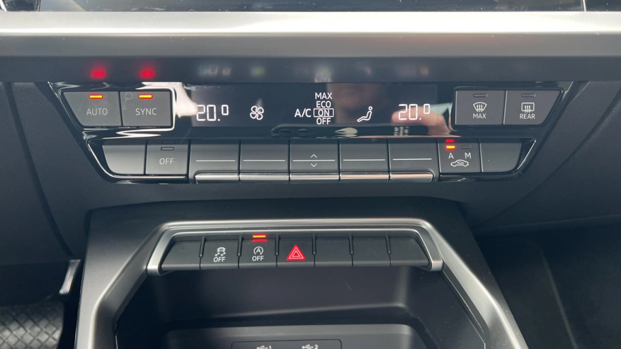 Audi A3 Limousine 30 TFSI 110Pk Pro Line / Parkeerhulp achter