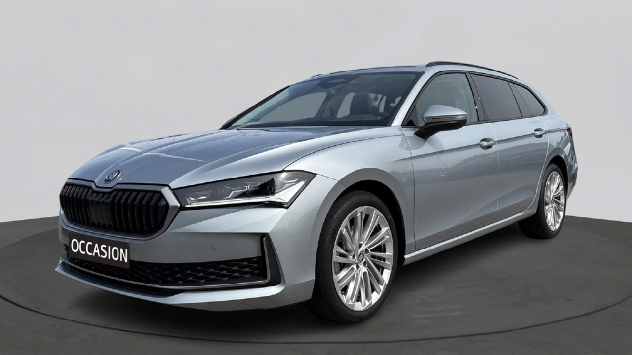 Škoda Superb Combi 1.5 TSI MHEV First Edition