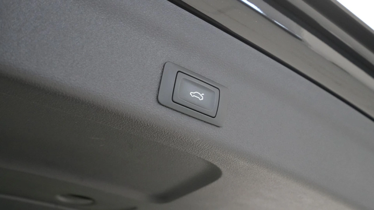 Audi A6 Avant 40 TFSI S 204 pk S edition Competition