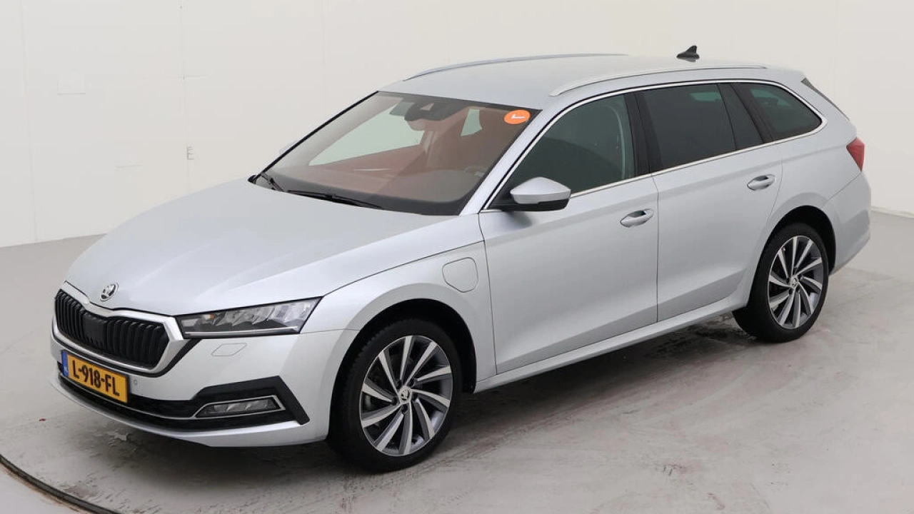 Škoda Octavia Combi 1.4 TSI 204pk iV PHEV Business Edition Plus DSG