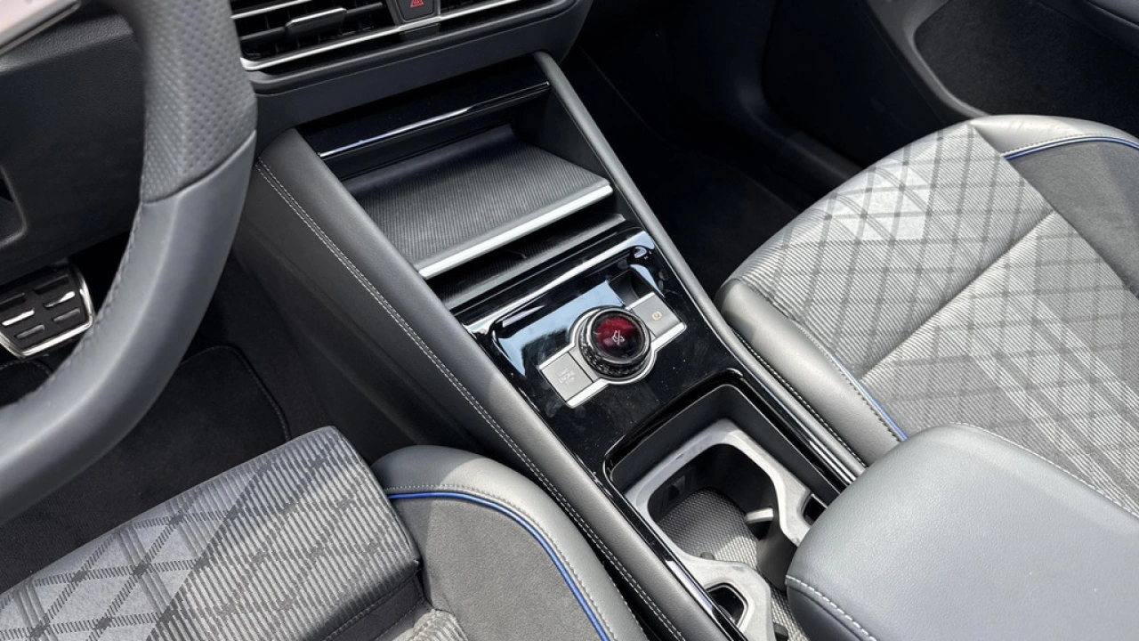 Volkswagen Tiguan R-Line-Edition 1.5 eHybrid 150 kW / 204 pk SUV 6 versn. DSG Demonstratiemodel