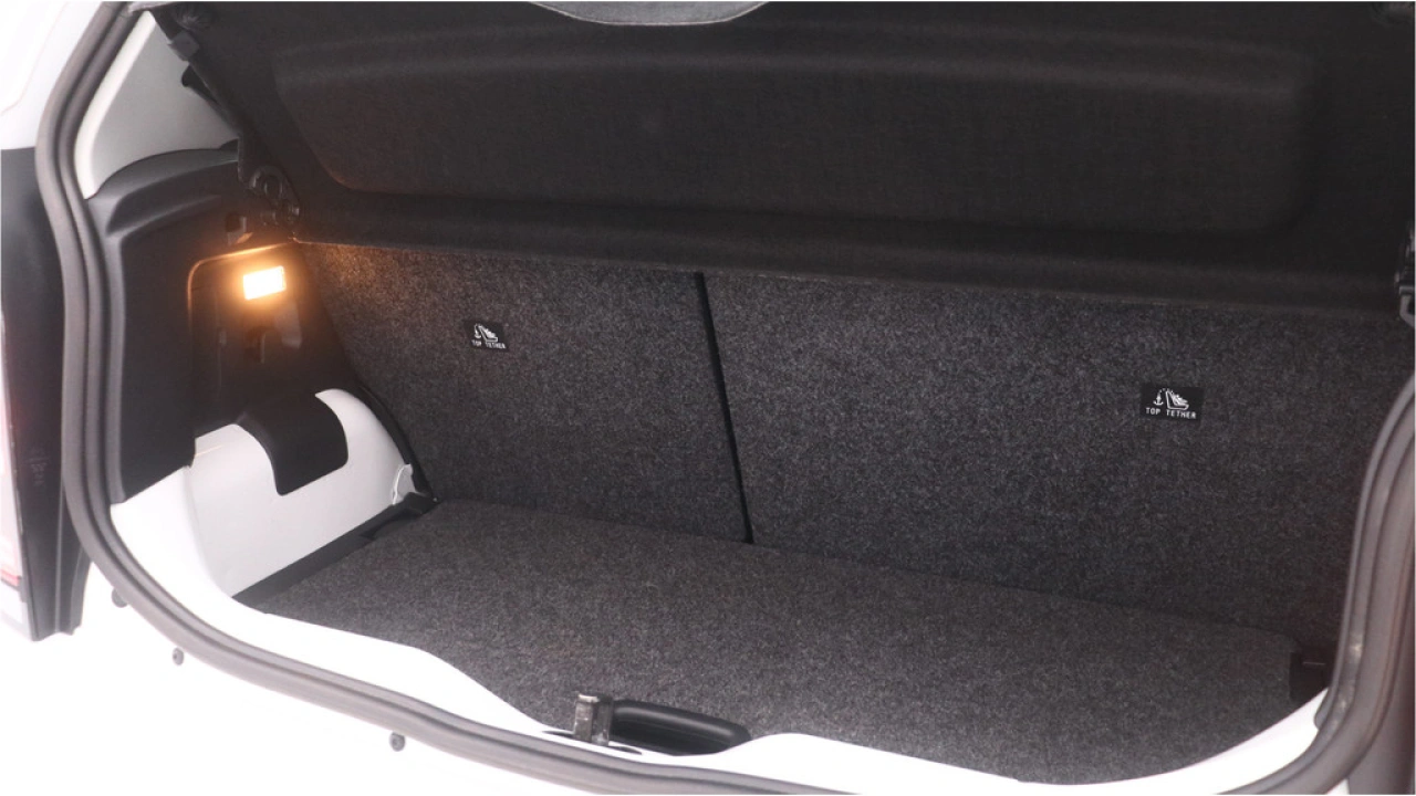 Volkswagen up! 1.0 65pk Airco Bluetooth Lane Assist