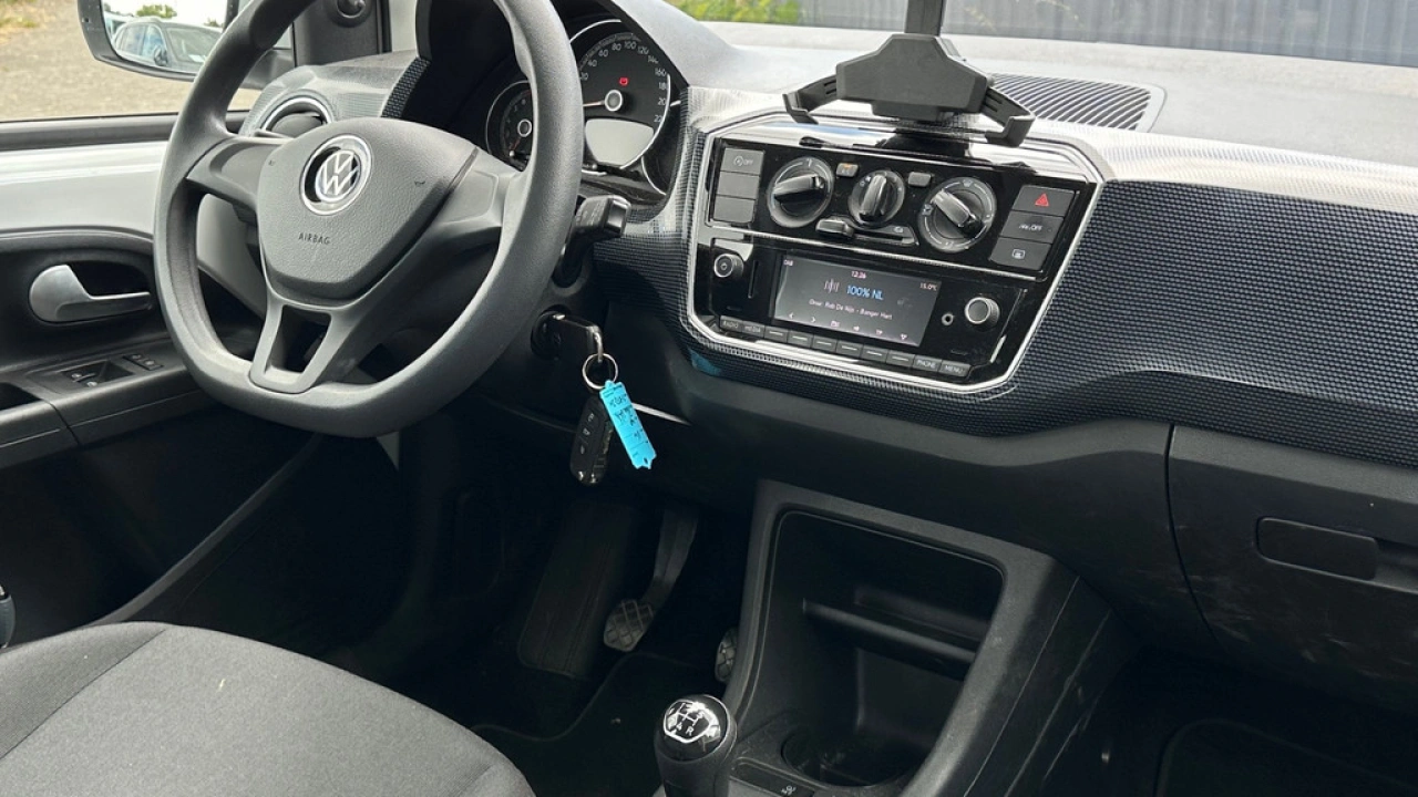 Volkswagen up! 1.0 65pk Airco Bluetooth Lane Assist