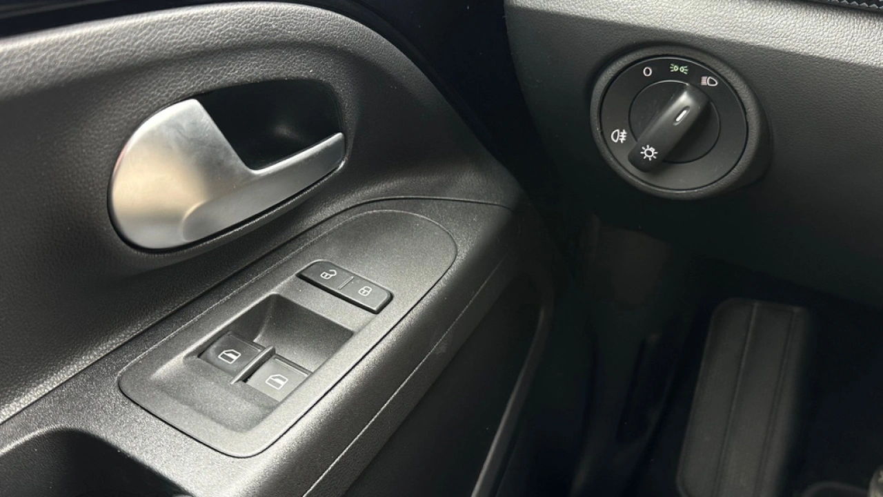 Volkswagen up! 1.0 65pk Airco Bluetooth Lane Assist