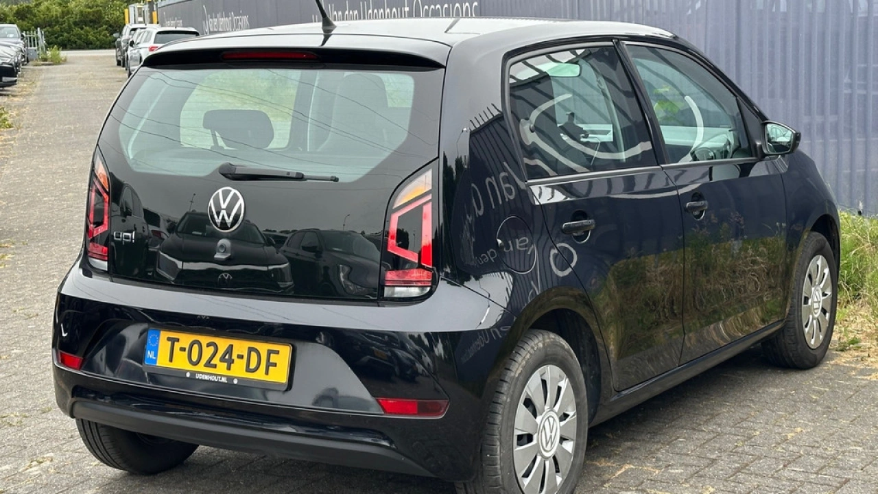 Volkswagen up! 1.0 65pk Airco Bluetooth Lane Assist