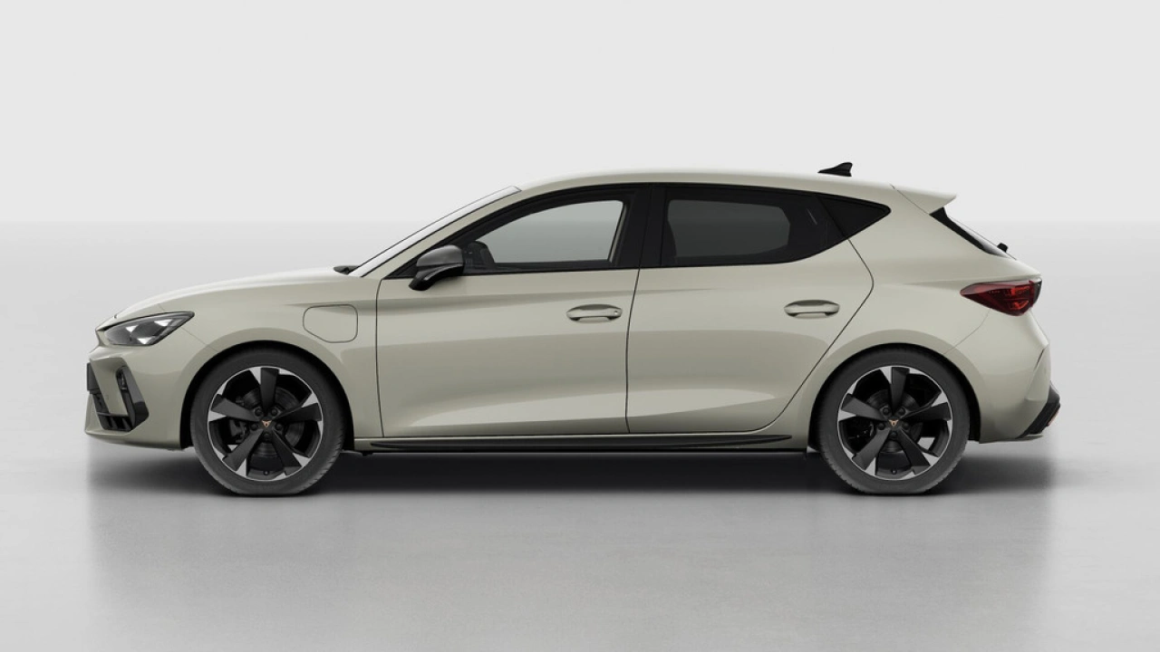 CUPRA Leon 1.5 TSI e-Hybrid 204 6DSG Business