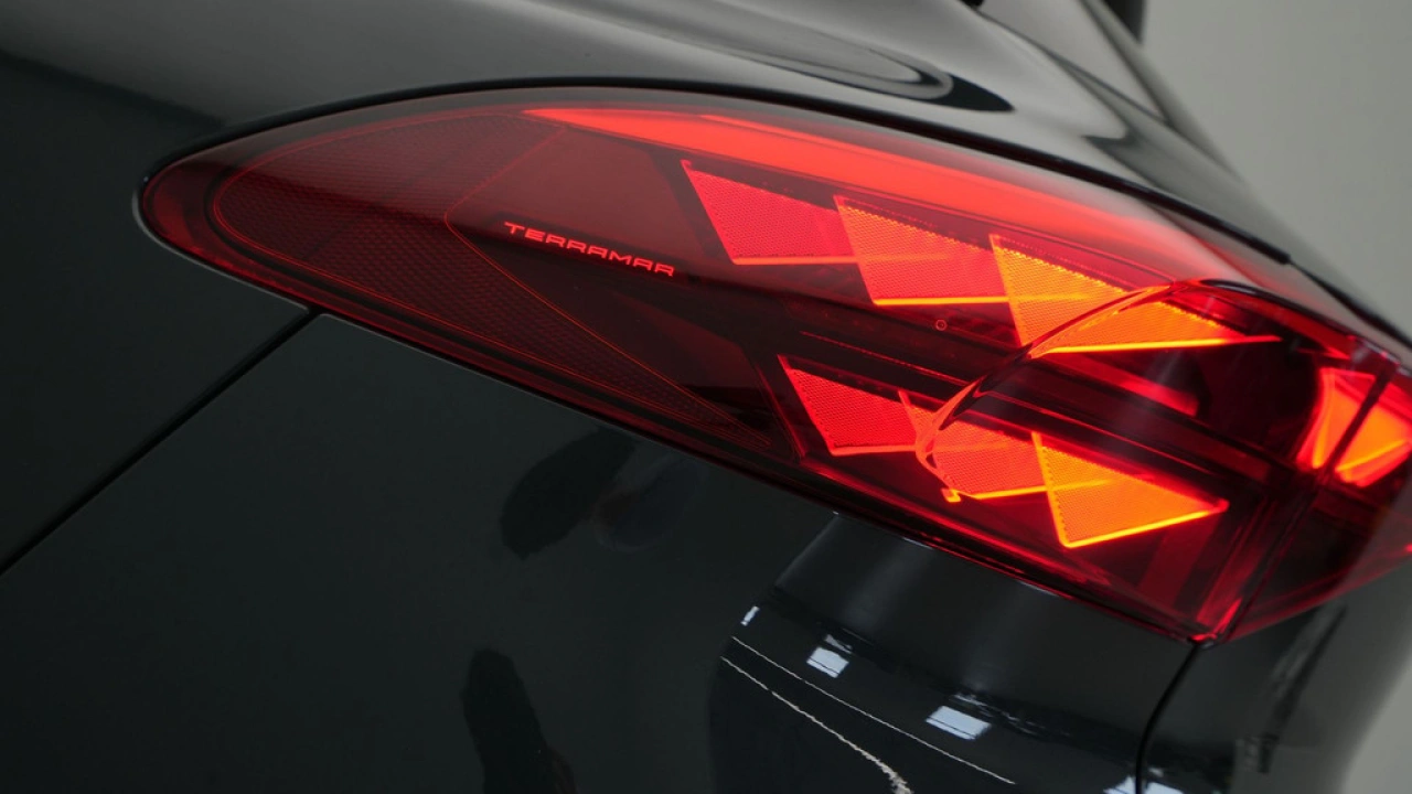 CUPRA Terramar 1.5 TSI e-Hybrid 204pk