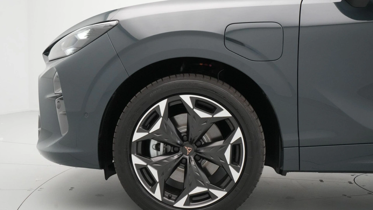 CUPRA Terramar 1.5 TSI e-Hybrid 204pk
