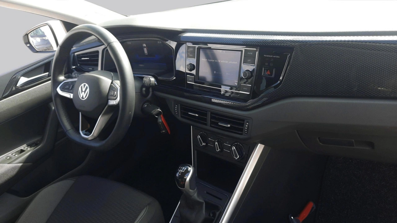 Volkswagen Polo 1.0 TSI Life | App Connect | Privacy Glass |