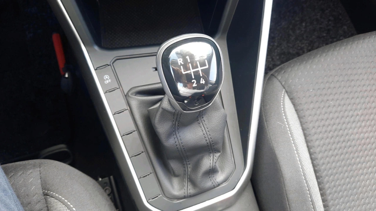 Volkswagen Polo 1.0 TSI Life | App Connect | Privacy Glass |