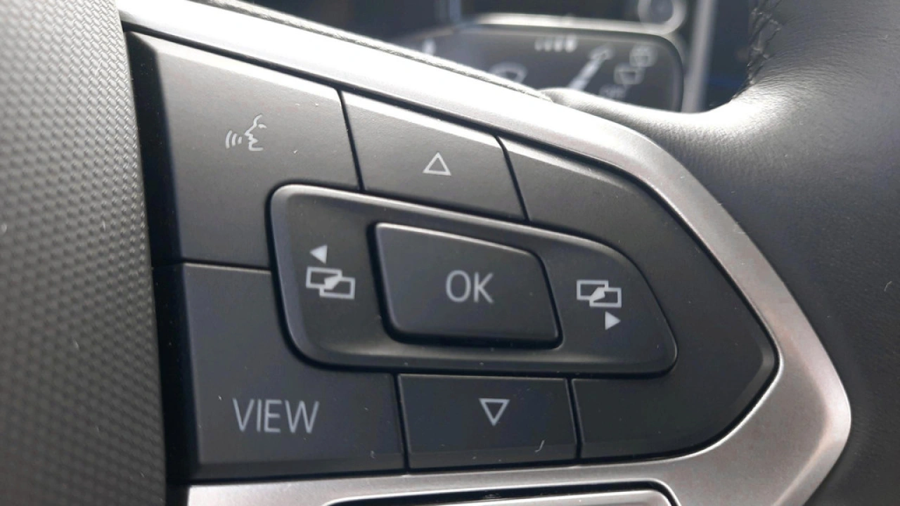 Volkswagen Polo 1.0 TSI Life | App Connect | Privacy Glass |