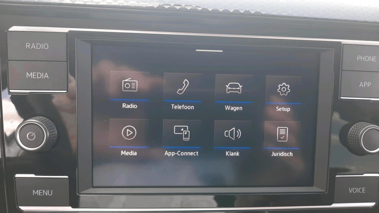 Volkswagen Polo 1.0 TSI Life | App Connect | Privacy Glass |