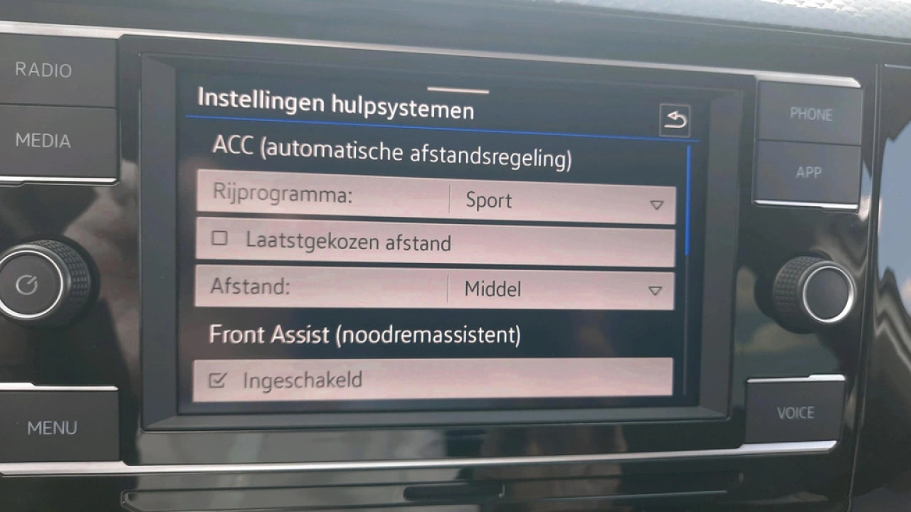 Volkswagen Polo 1.0 TSI Life | App Connect | Privacy Glass |