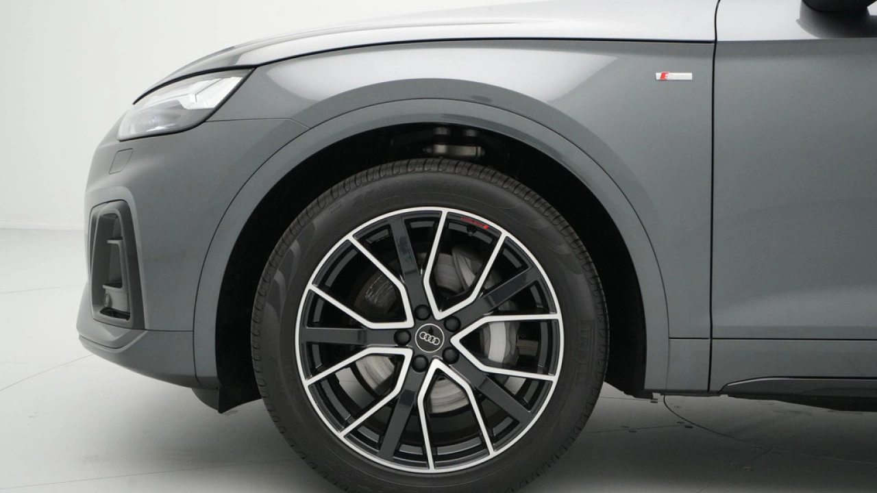 Audi Q5 50 TFSI e 299 pk S edition
