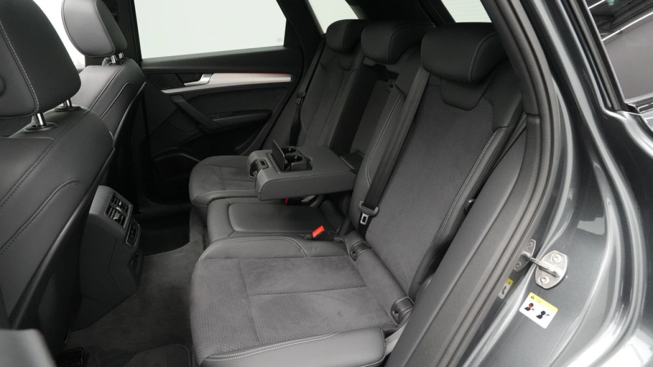 Audi Q5 50 TFSI e 299 pk S edition