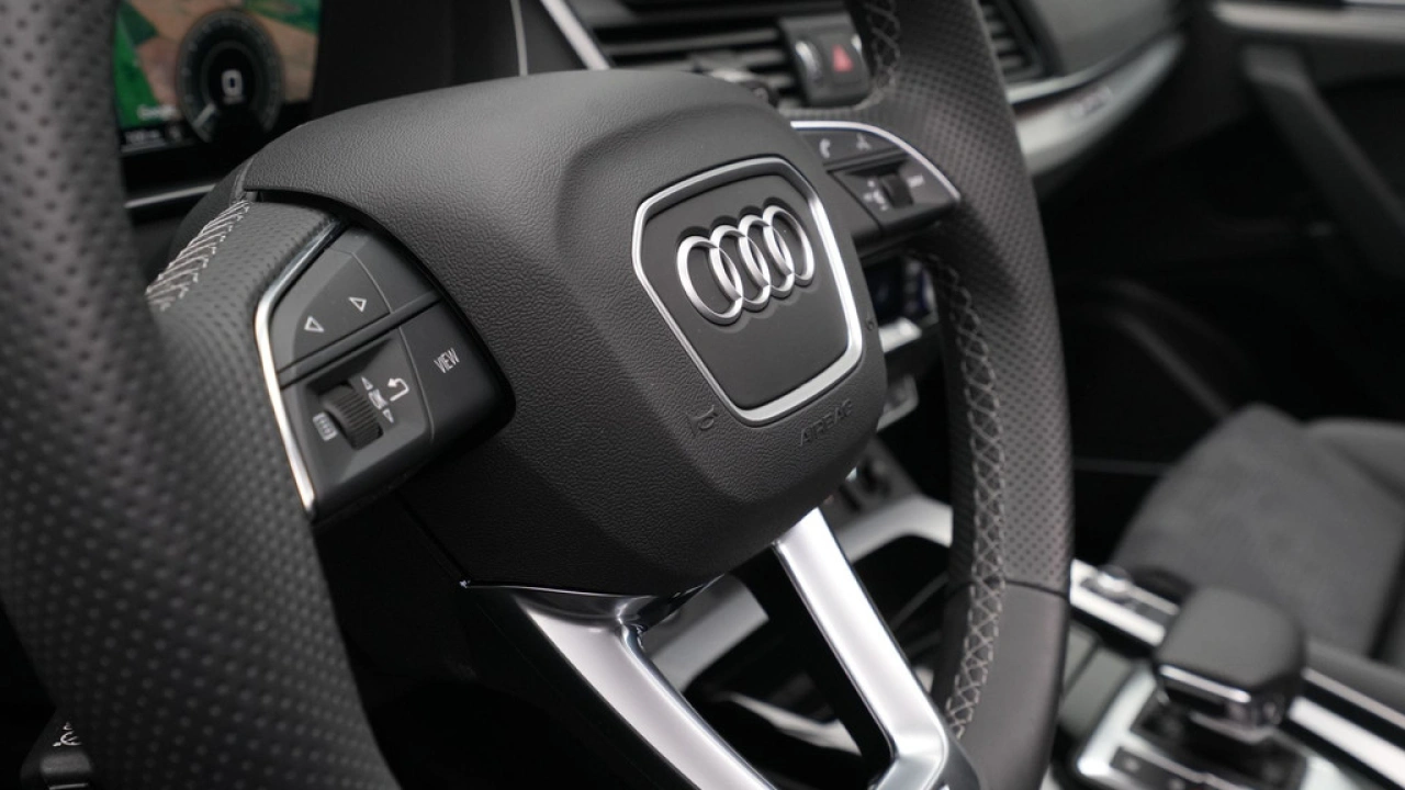Audi Q5 50 TFSI e 299 pk S edition