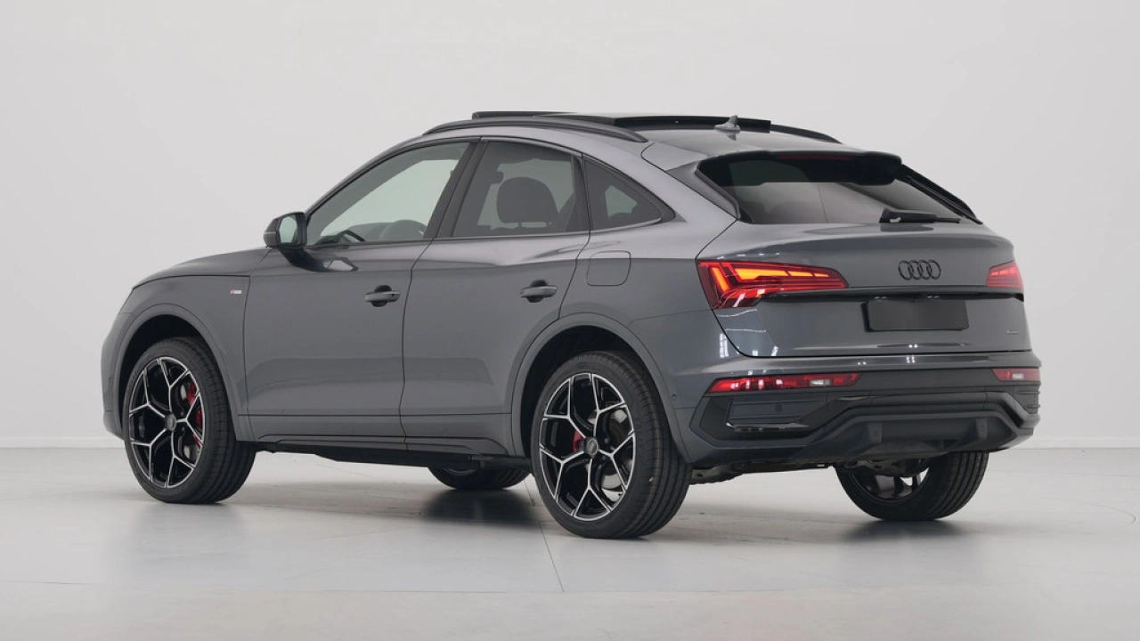 Audi Q5 Sportback 55 TFSI e 367pk S edition Competition