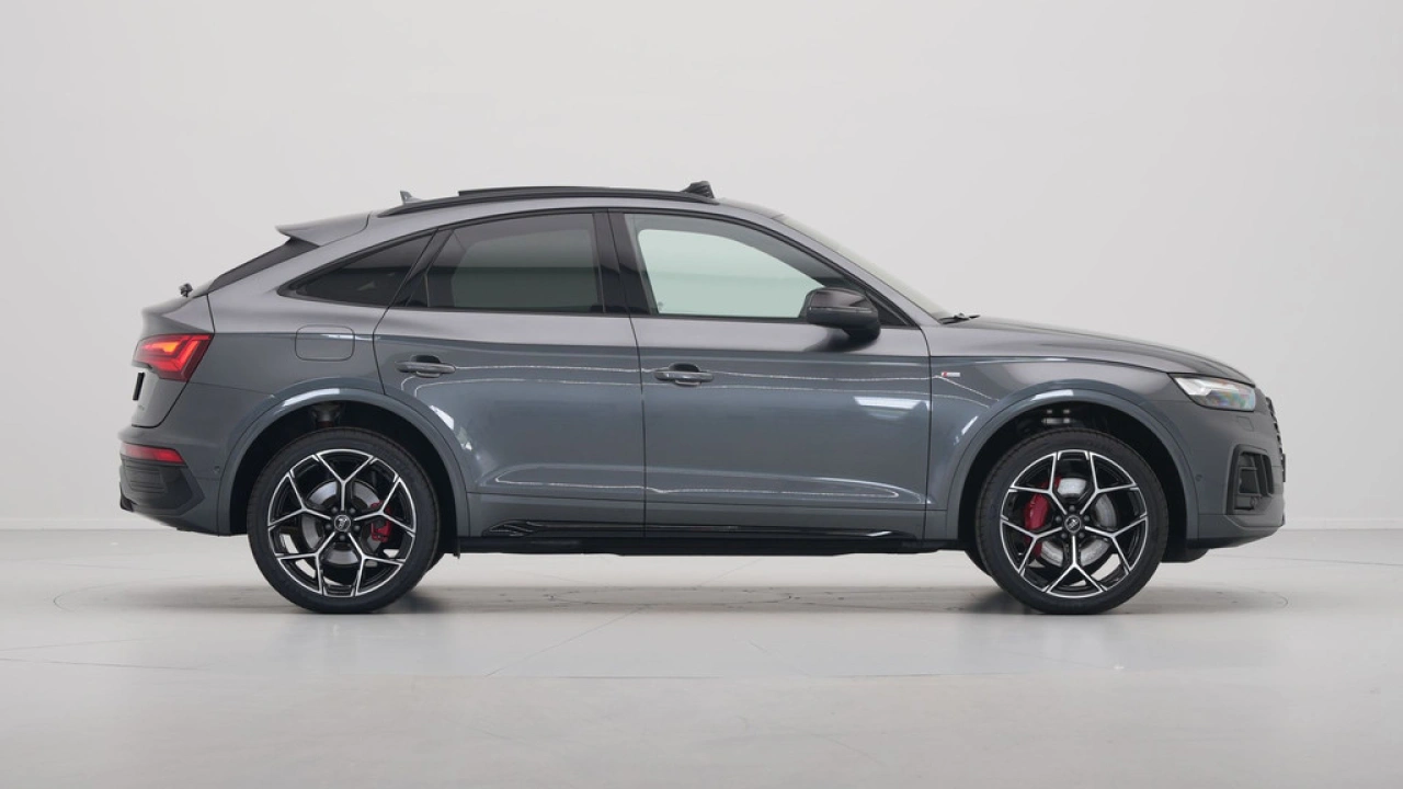 Audi Q5 Sportback 55 TFSI e 367pk S edition Competition