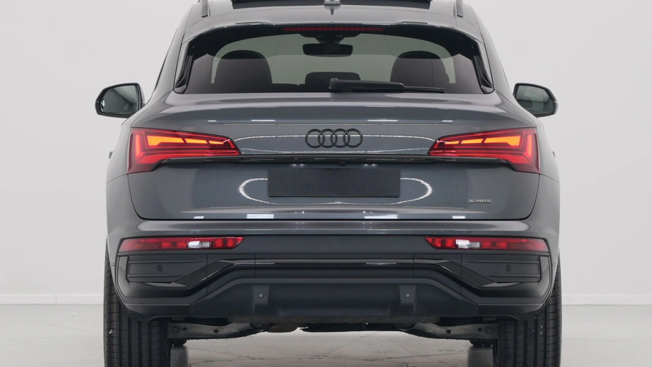 Audi Q5 Sportback 55 TFSI e 367pk S edition Competition
