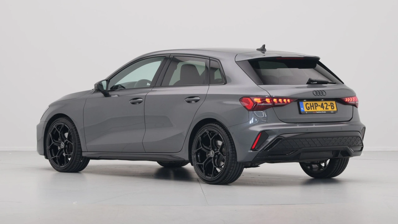 Audi A3 Sportback 35 TFSI 150 pk S edition