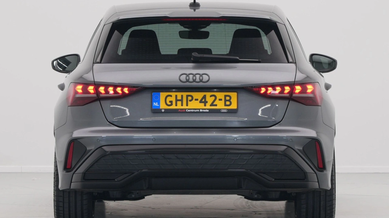 Audi A3 Sportback 35 TFSI 150 pk S edition