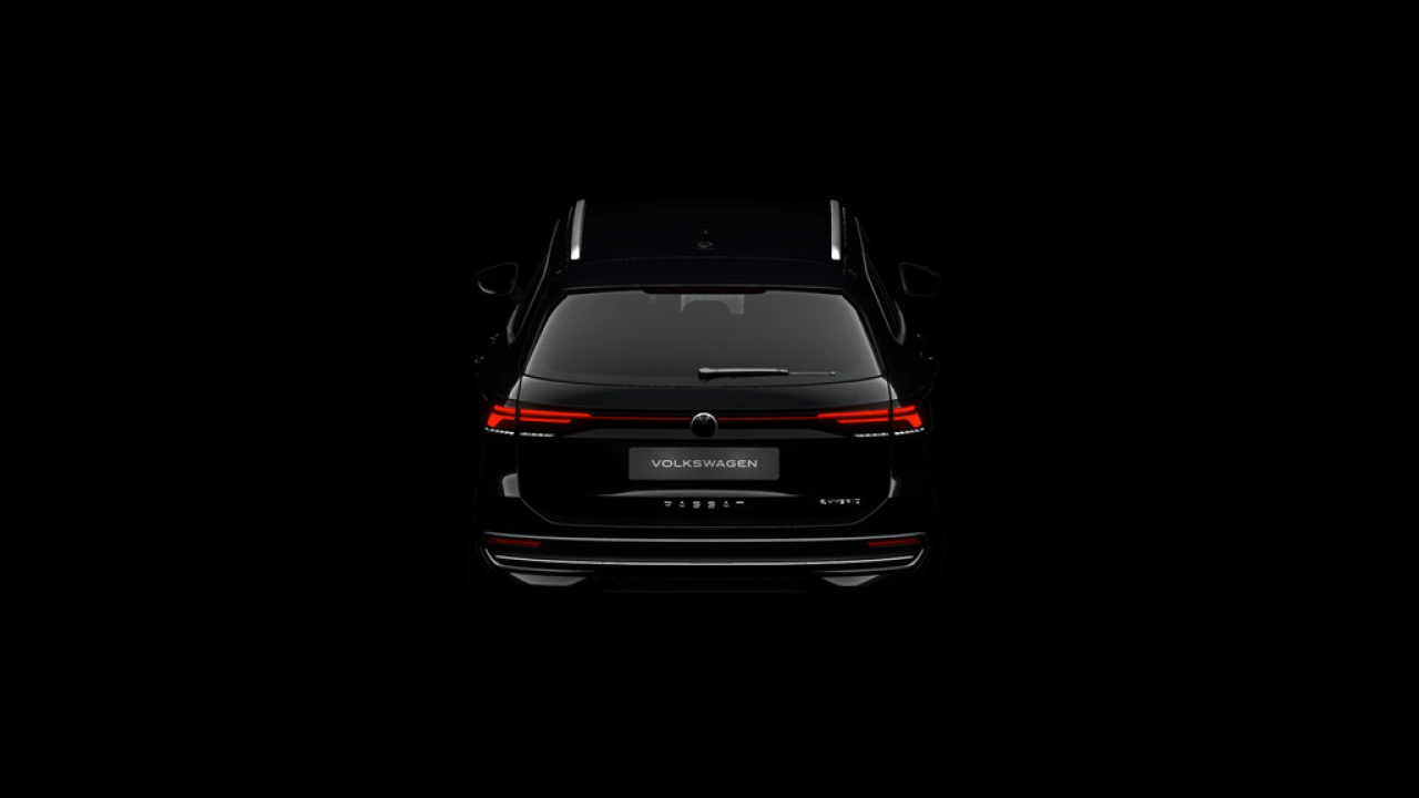 Volkswagen Passat Variant 1.5 eHybrid 204 6DSG Business