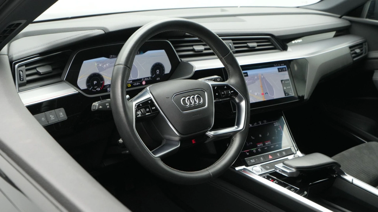 Audi e-tron e-tron 55 quattro 361pk advanced S-Line 95 kWh