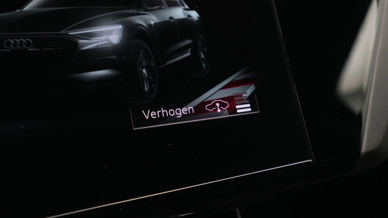 Audi e-tron e-tron 55 quattro 361pk advanced S-Line 95 kWh