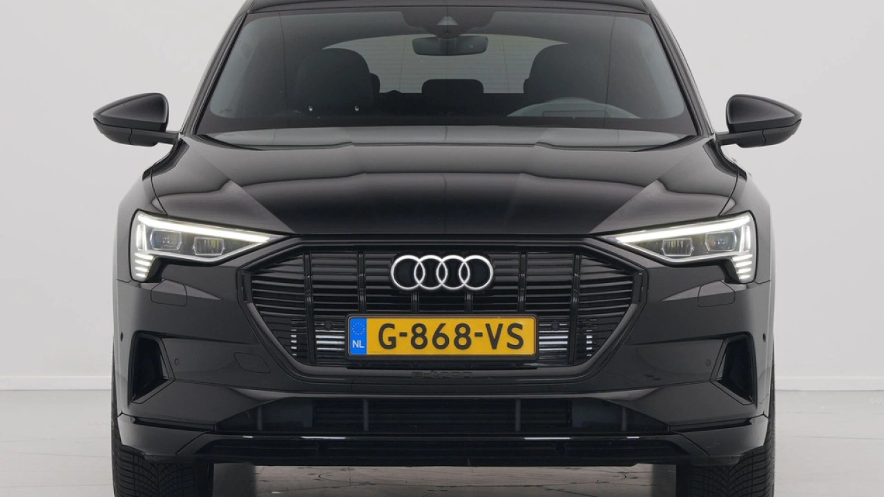 Audi e-tron e-tron 55 quattro 361pk advanced S-Line 95 kWh